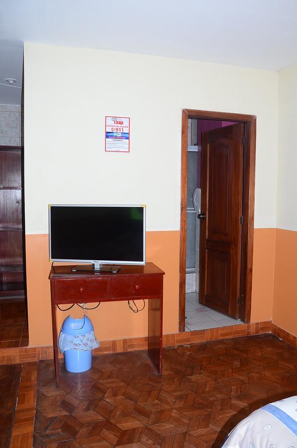 Hotel Real Madrid Riobamba Exterior foto
